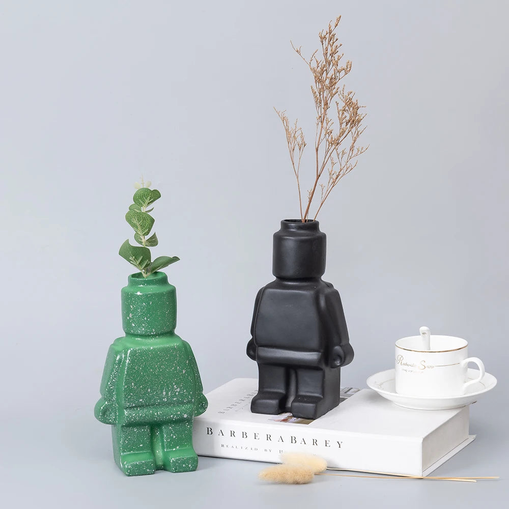 Resin Robot Vase – Modern Decorative Minifigure