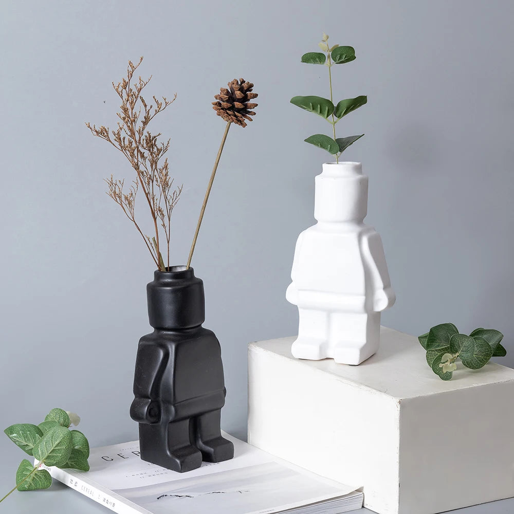 Resin Robot Vase – Modern Decorative Minifigure