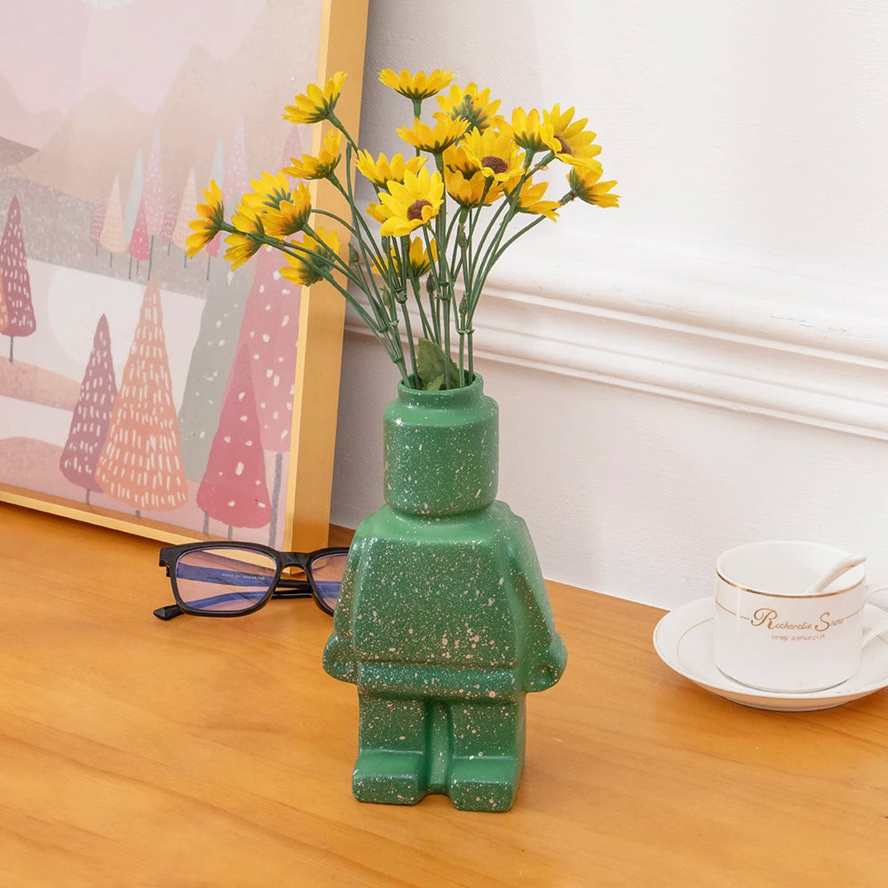 Resin Robot Vase – Modern Decorative Minifigure